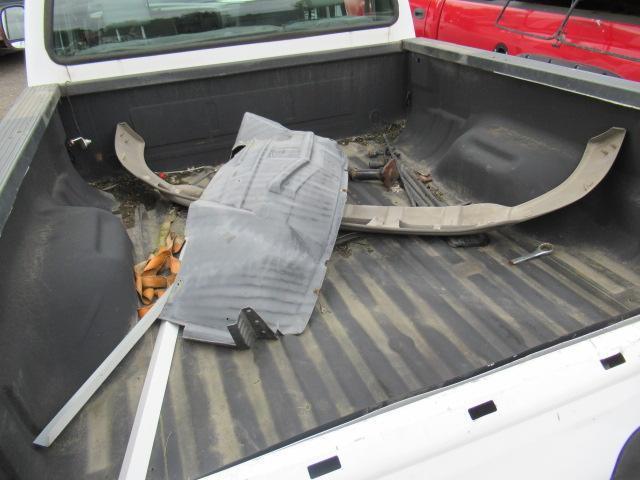 2004 FORD F-350 XLT CREW CAB