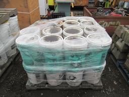 (32) 5GAL BUCKETS OF WHITE & YELLOW TRAFFIC PAINT (UNUSED)