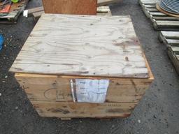 WOODEN TOTE OF ASSORTED LARGE GEARS