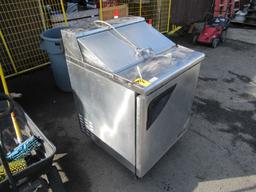 TURBO AIR TST-28SD REFRIGERATED PREP TABLE