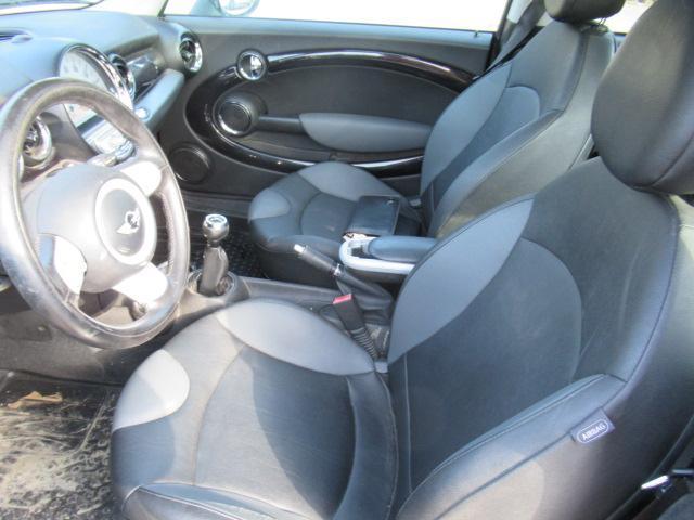 2009 MINI COOPER S