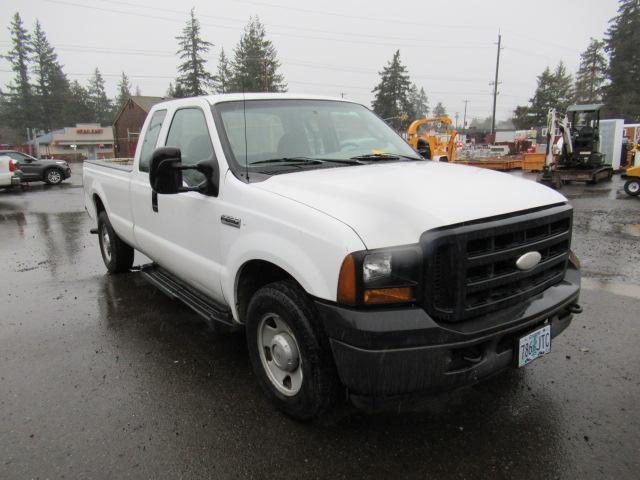 2006 FORD F-250 XL SUPER DUTY EXTENDED CAB