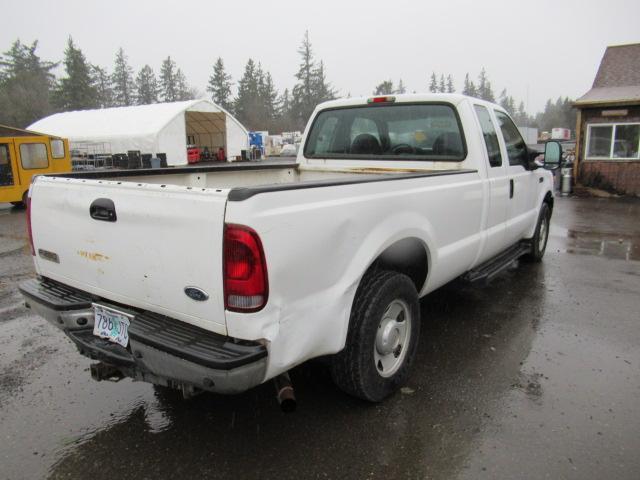 2006 FORD F-250 XL SUPER DUTY EXTENDED CAB