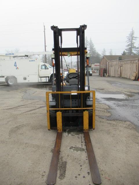 TCM FG25-N5 GAS FORKLIFT