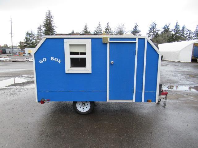 CUSTOM LIGHT WEIGHT CAMPER W/ SOLAR PANELS