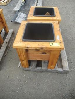 (2) 20'' X 20'' 1-POT CEDAR PLANTER BOXES (UNUSED)