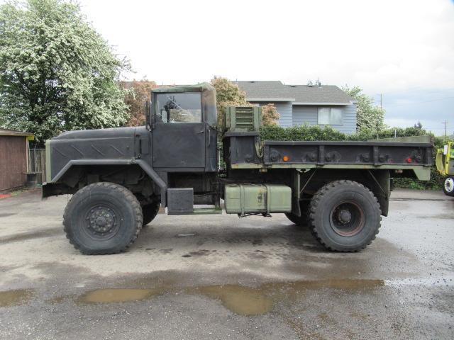 1985 AM GENERAL M923 A1 4X4 5 TON TRUCK