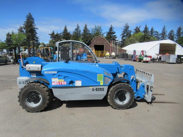 2011 GENIE GTH-5519 4X4X4 TELEHANDLER