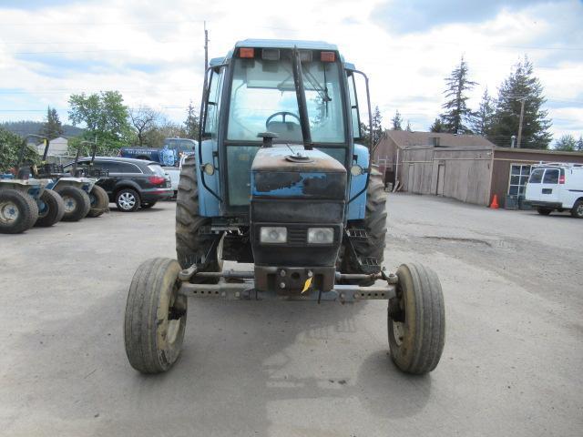 NEW HOLLAND 7740 SLE 2WD TRACTOR