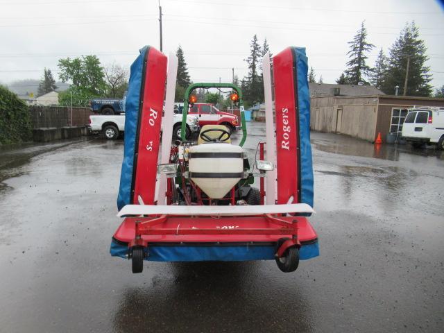 JOHN DEERE F925 TRACTOR W/ ROGERS SPRAYER SYSTEM