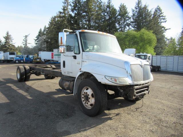 2006 INTERNATIONAL 4300 CAB & CHASSIS