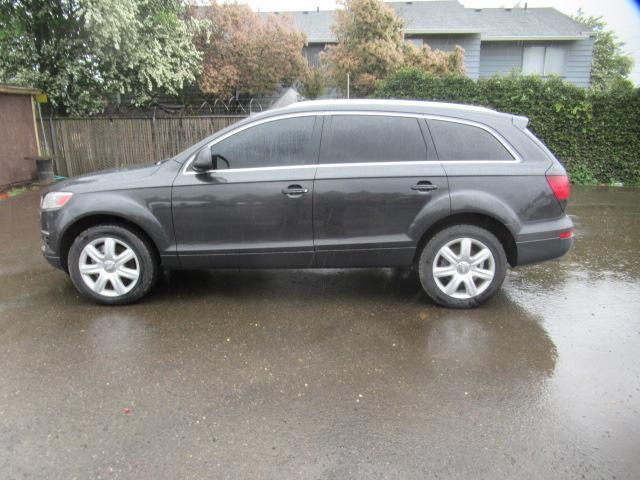 2008 AUDI Q7