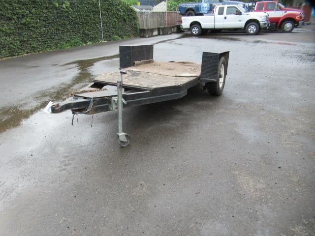 12' SINGLE AXLE FLATBED UTILITY TRAILER