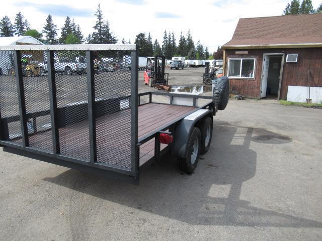 2003 CARSON 15' TANDEM AXLE FLATBED UTILITY TRAILER