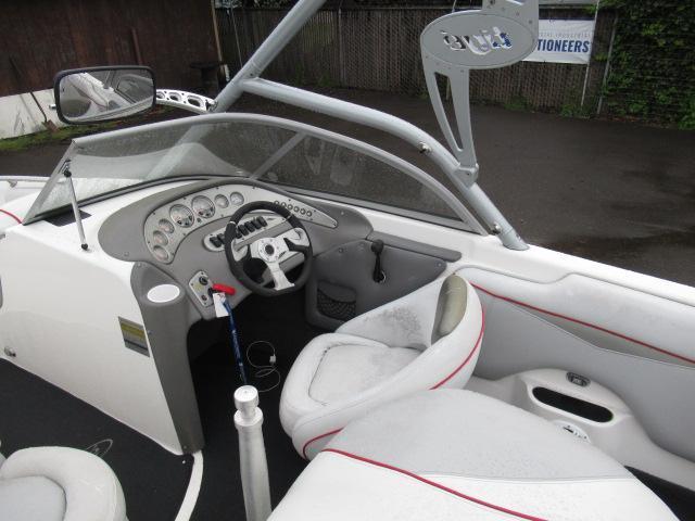 2005 TIGE 21I 21' SKI BOAT