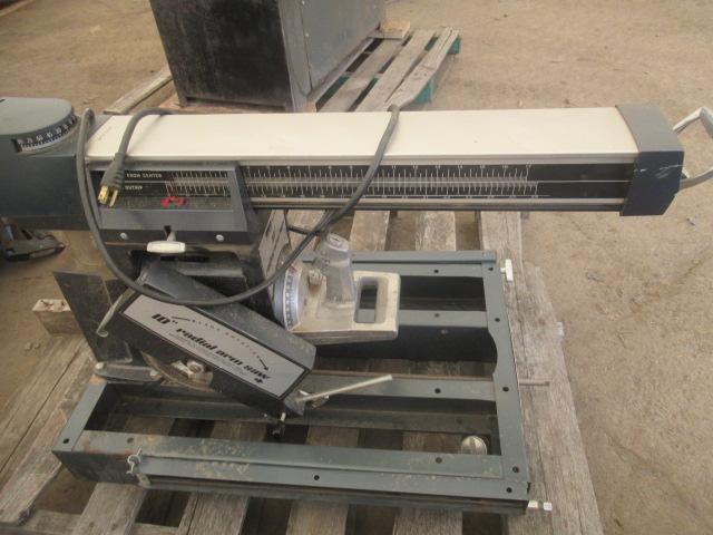 MONTGOMERY WARD POWER PANEL 10'' 120V RADIAL ARM SAW W/ ADJUSTABLE BASE