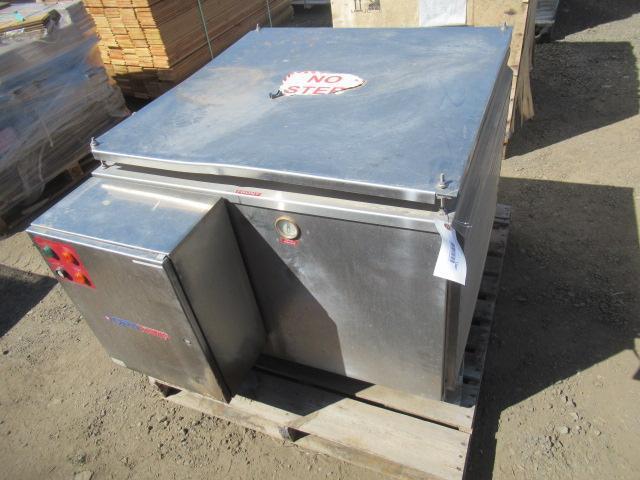 OPTI TEMP AIR COOLED CHILLER W/ VARIAN PROCESS FILTER