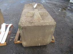 60'' X 30'' X 33'' CONCRETE BARRIER BLOCK