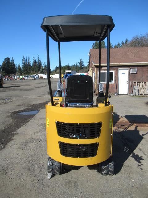 2024 AGT H15R MINI EXCAVATOR (UNUSED)