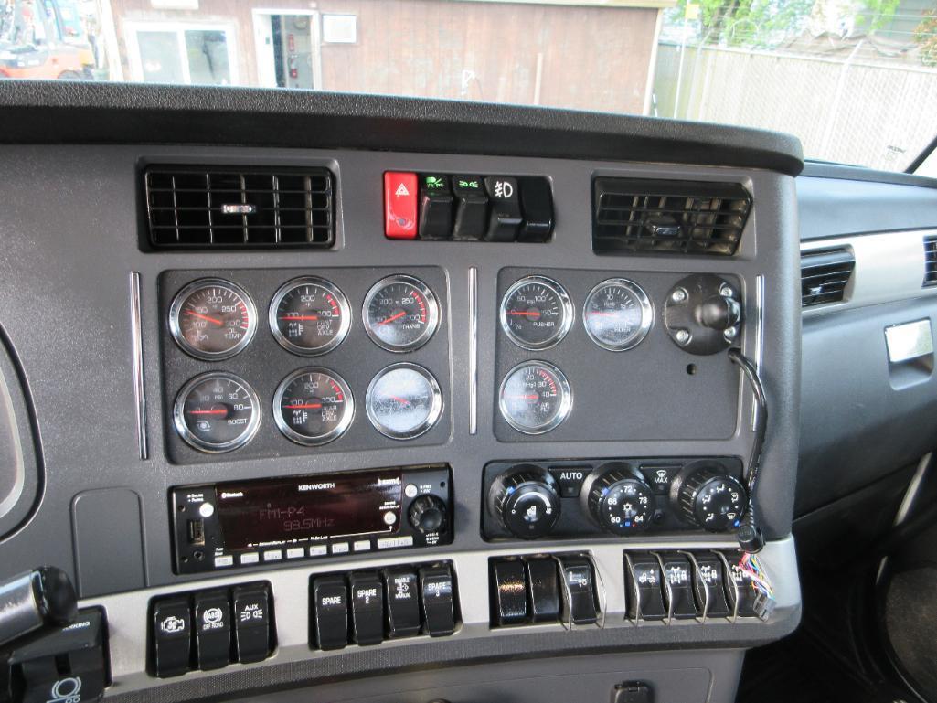 2022 KENWORTH T880 LOG TRUCK W/ TRAILER