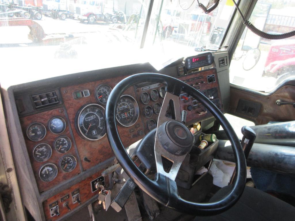 (BORING, OR) 1999 KENWORTH W900B SHORT LOG TRUCK
