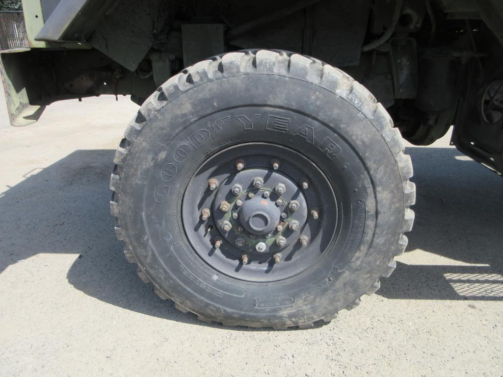 1985 AM GENERAL M923 4X4 5-TON MILITARY TRUCK