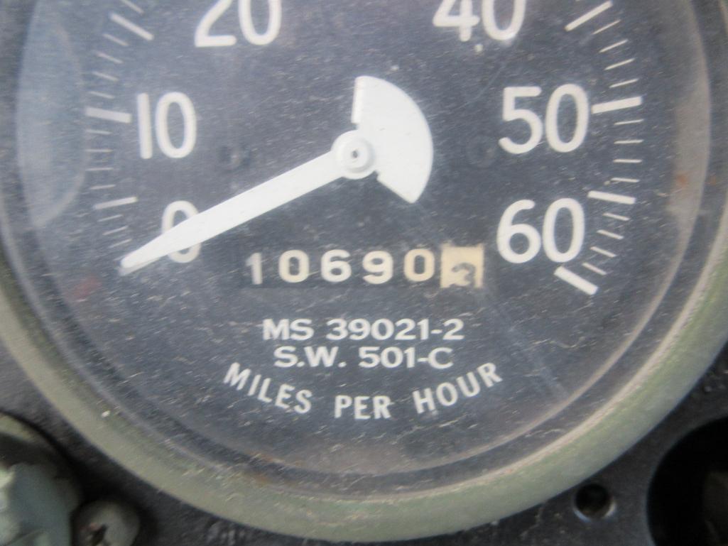 1985 AM GENERAL M923 4X4 5-TON MILITARY TRUCK