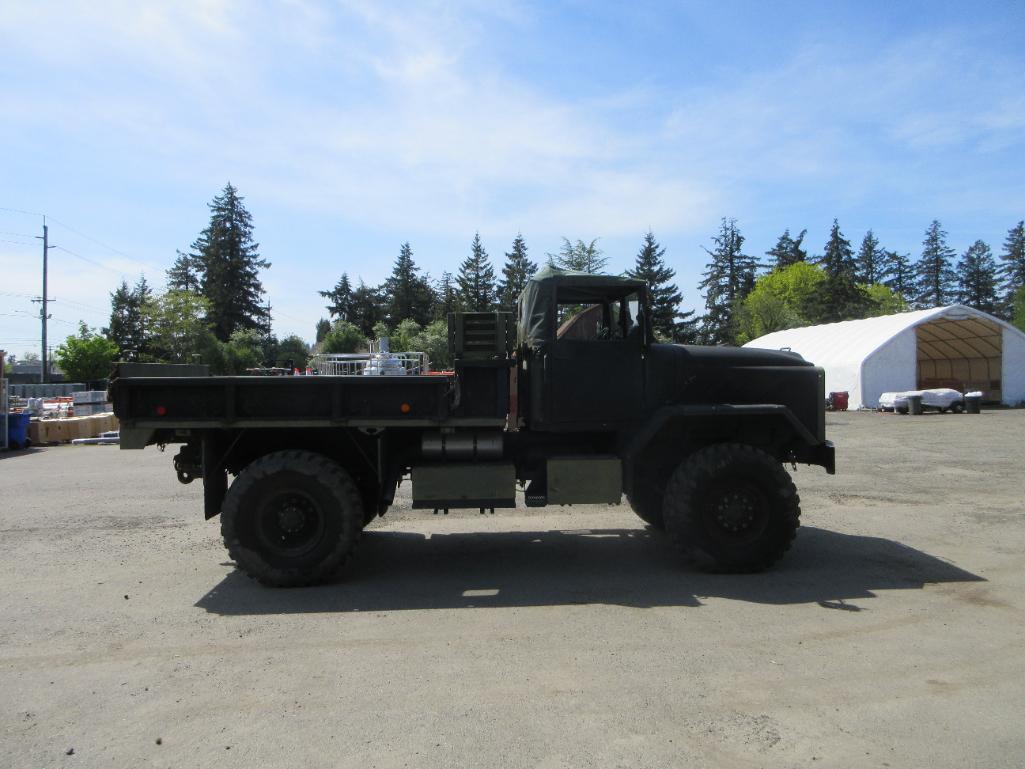 1985 AM GENERAL M923 4X4 5-TON MILITARY TRUCK
