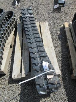 SET OF 2025 MINI EXCAVATOR/SKID STEER 7" RUBBER TRACKS (UNUSED)