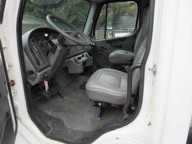 2007 FREIGHTLINER M2 BUSINESS CLASS TANDEM AXLE CAB & CHASSIS
