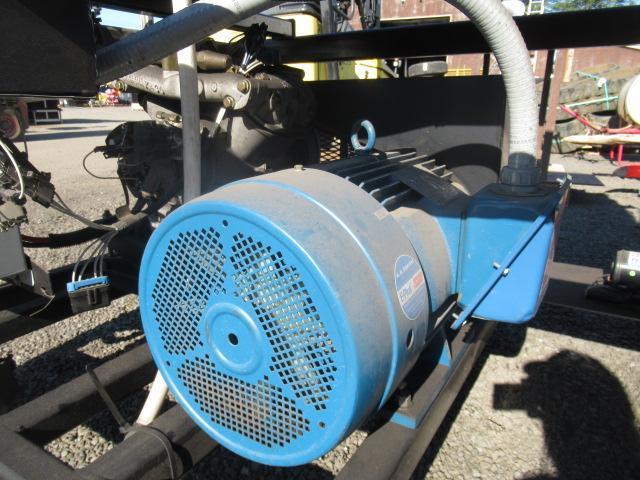 THERMO KING PORTABLE INDUSTRIAL AC UNIT, STEEL FRAME, ON CASTERS, CUTLER HAMMER CONTROLS,