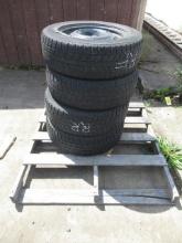 (4) OBSERVE GSI-5 225/65R17 TIRES ON 5 LUG STEEL WHEELS