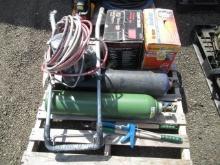 WAGNER TWIN STROKE AIRLESS PAINT SPRAYER, CRAFTSMAN 2GAL WET/DRY SHOP VAC, MR BUDDY HEATER, &