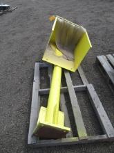 75'' STEEL COVER STAND W/ PLASTIC FLAPS