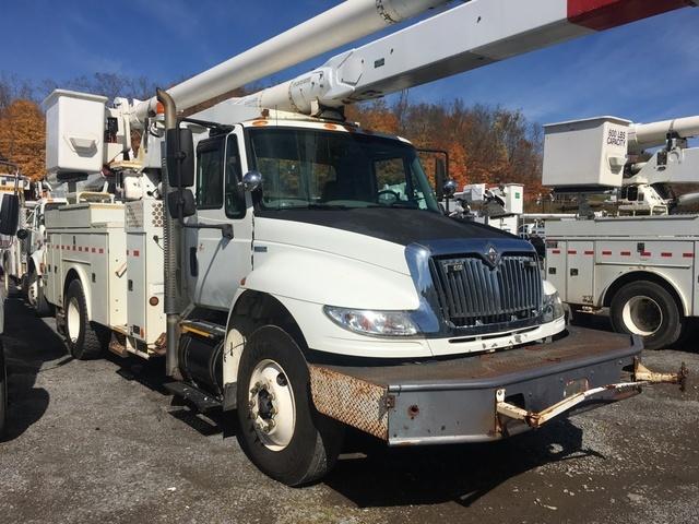 2009 INTERN DURASTAR 7400 MD M