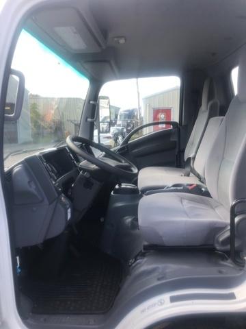 2018 ISUZU  NPR UNICELL BOX UC