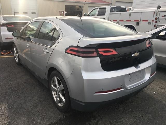 2011 Chevro Volt