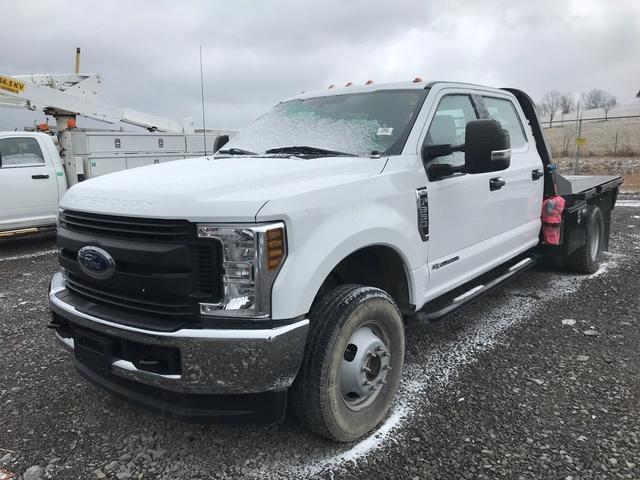 2019 FORD   F350 XL