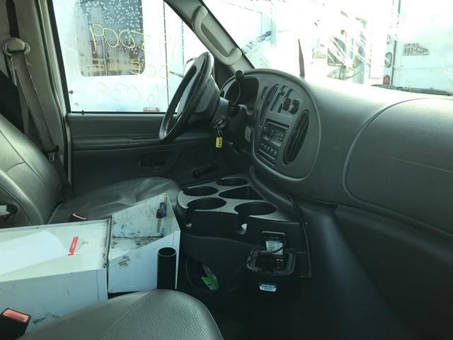 2008 FORD   E350 VANS ECONOLIN