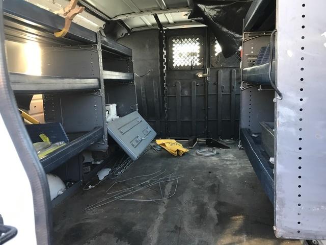 2008 FORD   E350 VANS ECONOLIN