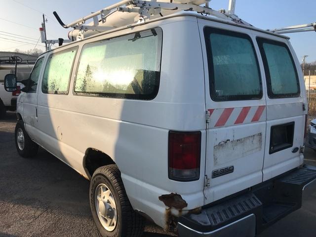 2008 FORD   E350 VANS ECONOLIN