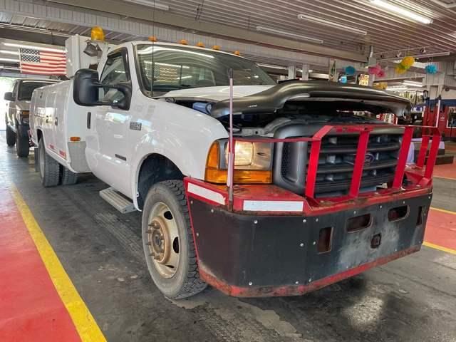 1999 Ford F450SD XL