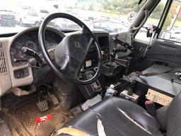 2009 INTERN 4400 ALTEC DIGGER