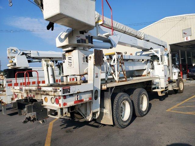 2014 International 7400SFA  6X6 ALTEC TE93 BUCKET