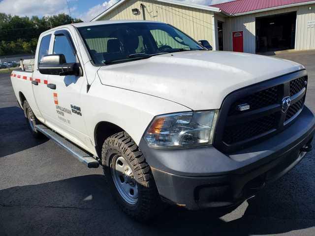 2015 Ram 1500 4X4 QUAD CAB 4WD