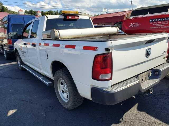 2015 Ram 1500 4X4 QUAD CAB 4WD