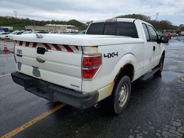 2011 Ford F150 4X4 EXT CAB 4WD