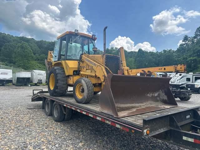 1990 John Deere JOHN DEERE 310C BACKHOE