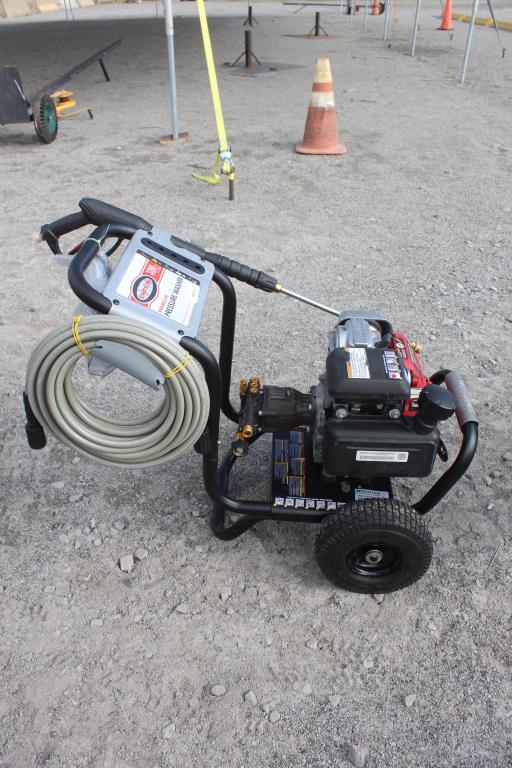 Unused Simpson 3200psi Gas Powered Pressure Washer