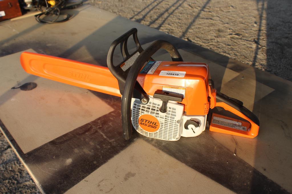 Stihl 16" Gas Chain Saw